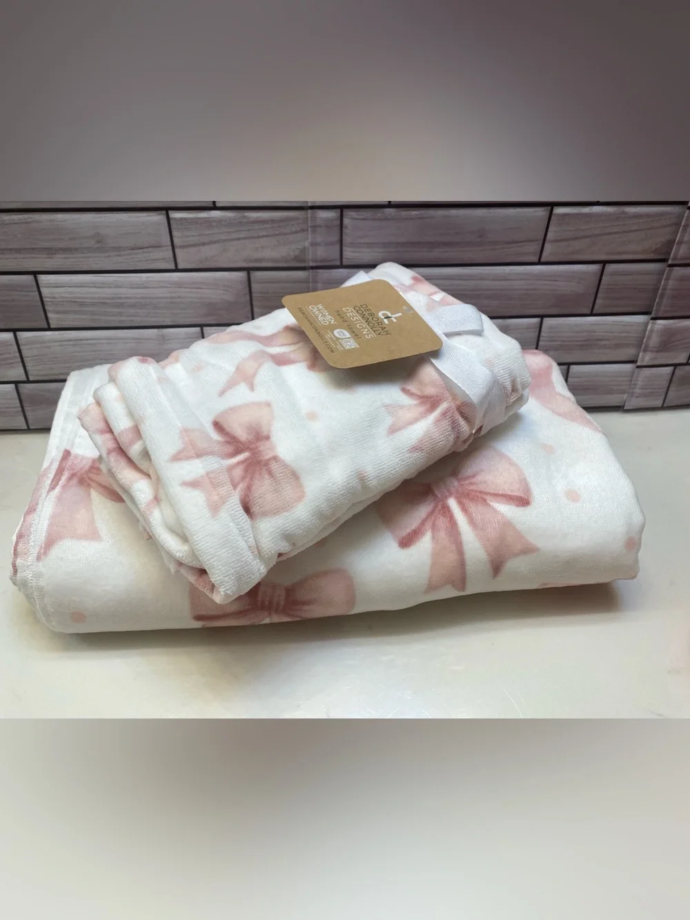 DC Designs ❤️ light baby Pink Bows(1)Bath&(2) Hand Towels set NWT